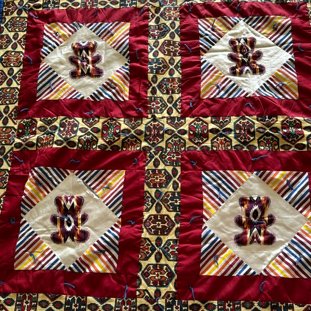 Handmade Quilt - Picture 2 of 7